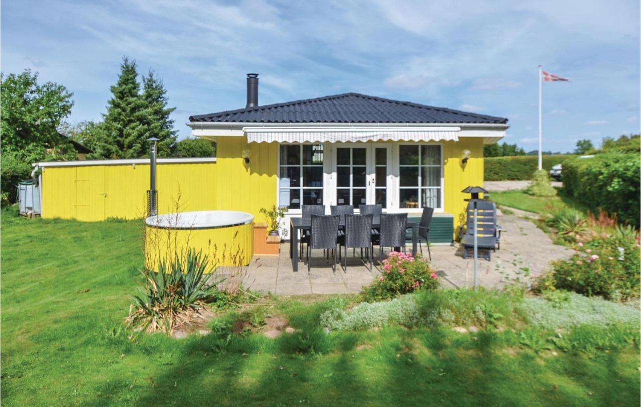 2 Bedroom Pet Friendly Home In Broager Exterior photo